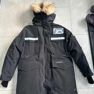 Canada Goose Vintage Resolute Parka - Women's Large Black